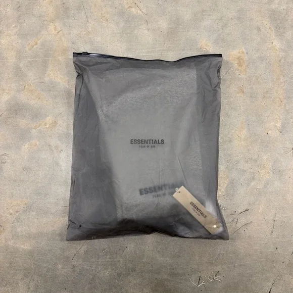 Fear of God Essentials SS22 'Dark Oatmeal' Cuffed Sweatpants Size XS - Picture 7 of 7